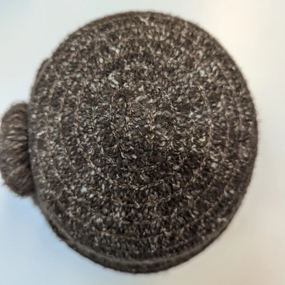 Angela & William Tweed‎ Hat